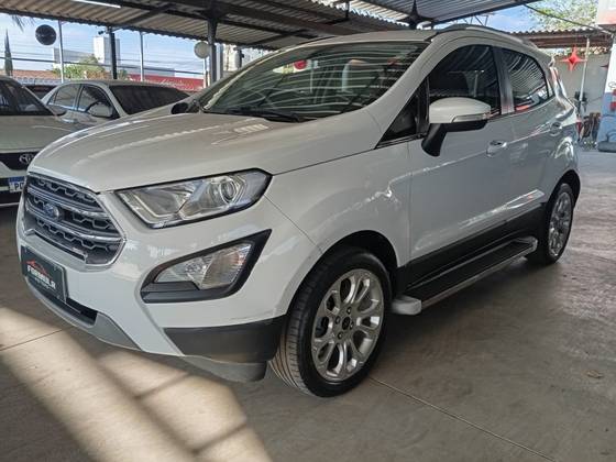 FORD ECOSPORT 1.5 TI-VCT FLEX TITANIUM AUTOMÁTICO FORD ECOSPORT 1.5 TI-VCT FLEX TITANIUM AUTOMÁTICO